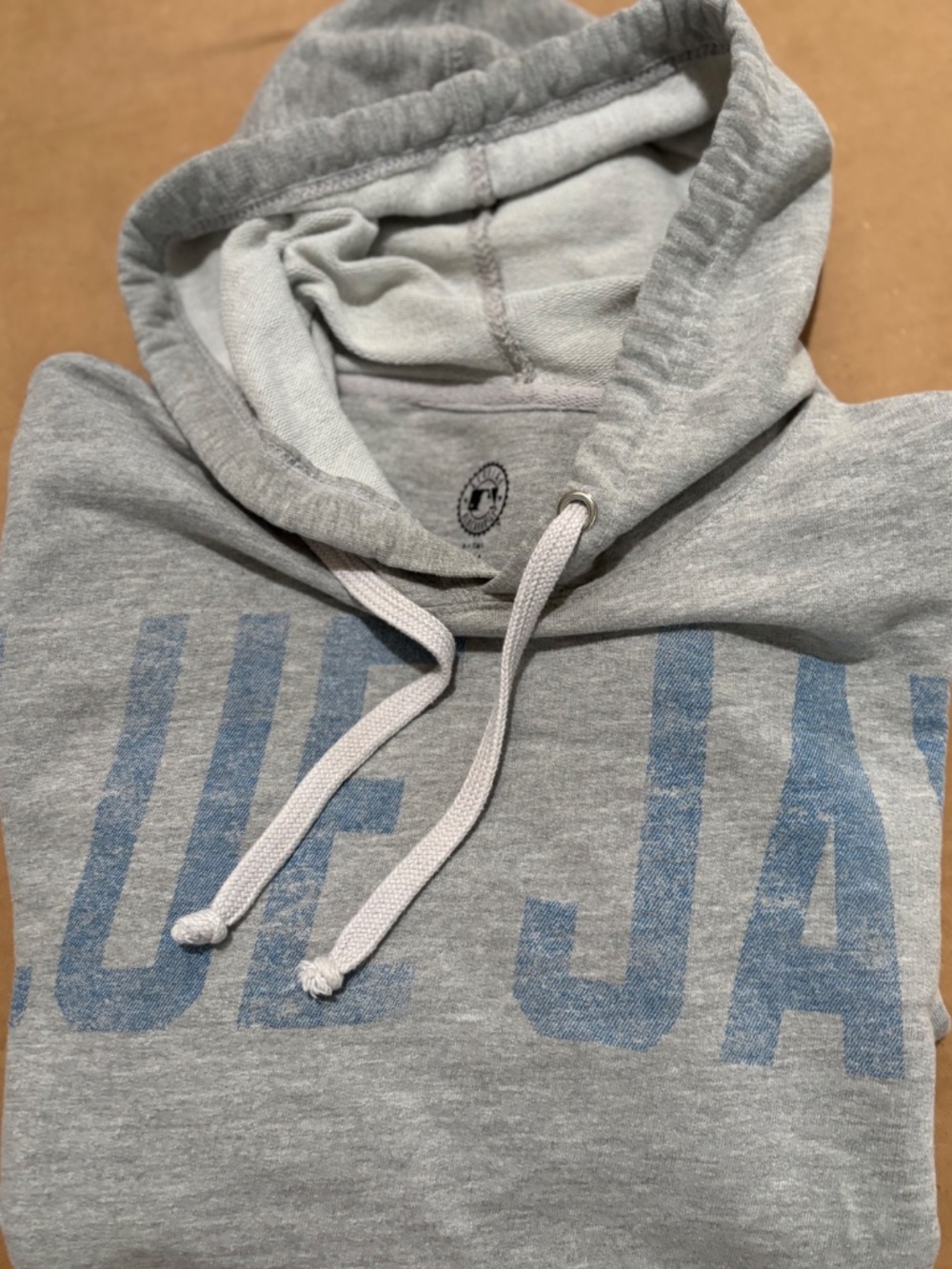 Toronto Blue Jays Womens Grey Pullover Hoodie Size Medium MLB Graphic Sweatshirt - Picture 6 of 8